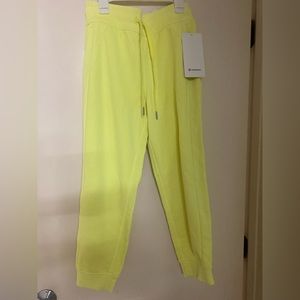 NWT Lululemon Scuba High Rise Jogger Crop *Neon Wash size 6